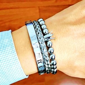 Mens sterling silver iced Baguette